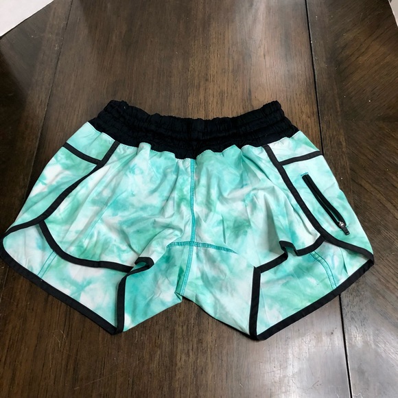 Lululemon tracks size 8 - Picture 1 of 4